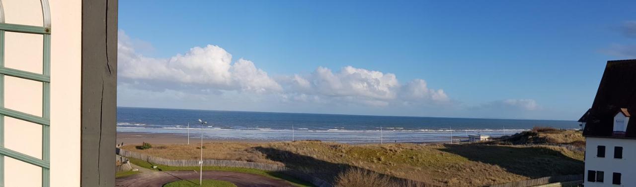 Bord de plage, thalasso et vue mer ! Cabourg Extérieur photo